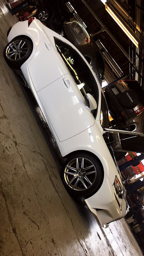 Auto Repair Shop «Arlington Auto Care», reviews and photos, 3298 Wilson Blvd, Arlington, VA 22201, USA