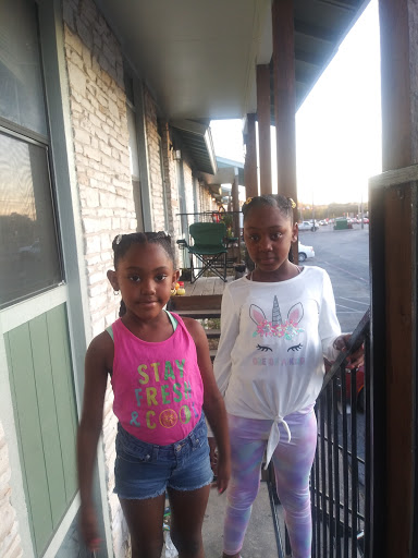 Hair Salon «SmartStyle Hair Salon», reviews and photos, 4700 E Palm Valley Blvd, Round Rock, TX 78664, USA