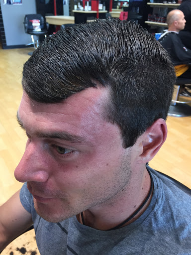 Hair Salon «Sport Clips Haircuts of Baton Rouge- College Drive», reviews and photos, 3132 College Dr Ste. E, Baton Rouge, LA 70808, USA