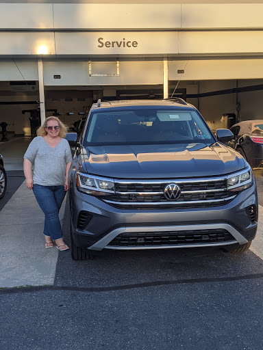 Volkswagen Dealer «Sutliff Volkswagen», reviews and photos, 1301 Paxton St, Harrisburg, PA 17104, USA