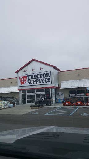 Home Improvement Store «Tractor Supply Co.», reviews and photos, 575 N Lapeer Rd, Oxford, MI 48371, USA