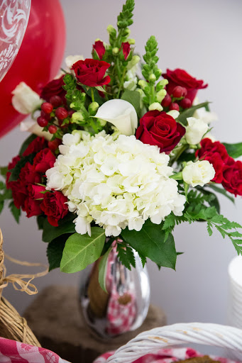 Florist «Sun City Florists, Cards and Gifts», reviews and photos, 14629 N Del Webb Blvd, Sun City, AZ 85351, USA