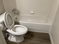 Nat on time cleaning service - Photo 1 - Car repair in , Gainesville