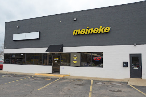 Auto Repair Shop «Meineke Car Care Center», reviews and photos, 1395 S 10th St, Noblesville, IN 46060, USA