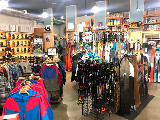 Outdoor Sports Store «Pro Ski and Mountain Service», reviews and photos, 108 W North Bend Way, North Bend, WA 98045, USA