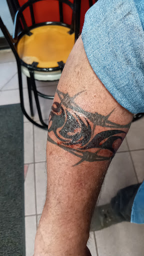 Tattoo Shop «Main Street Tattoo Studio», reviews and photos, 63 N Main St, Stewartstown, PA 17363, USA