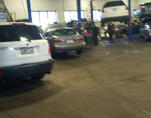 Auto Repair Shop «Diego Auto Repair and Tires», reviews and photos, 110 Elmwood Ave, Providence, RI 02907, USA