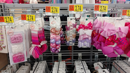 Department Store «Walmart Supercenter», reviews and photos, 100 Sycamore Estate Dr, Aurora, IN 47001, USA