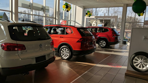 Volkswagen Dealer «Sutliff Volkswagen», reviews and photos, 1301 Paxton St, Harrisburg, PA 17104, USA