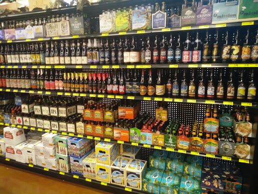 Grocery Store «Grocery Outlet Bargain Market», reviews and photos, 3445 Alma St, Palo Alto, CA 94306, USA