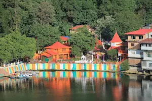 Lake View Nature Camp image