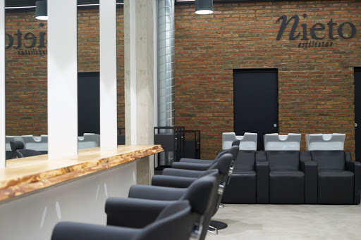 Nieto Estilistas S.I. en Sarriguren, Pamplona