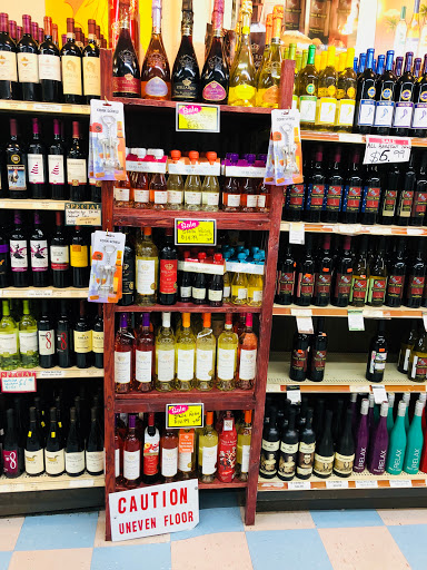 Liquor Store «Cork & Bottle», reviews and photos, 309 A Ave W, Oskaloosa, IA 52577, USA