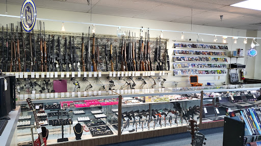 Pawn Shop «Dixie Pawn Inc», reviews and photos, 1790 E Market St, Harrisonburg, VA 22801, USA