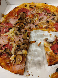 Plats et boissons du Pizzas à emporter Calabria Pizza à Farébersviller - n°6