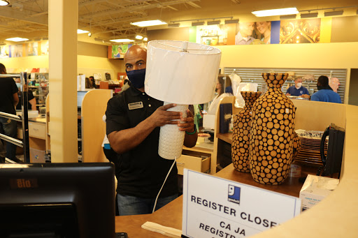 Thrift Store «Goodwill - University Pointe», reviews and photos, 5808 University Pointe Blvd, Charlotte, NC 28262, USA