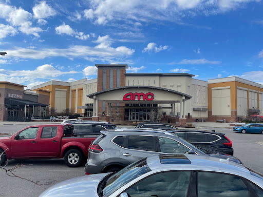 Movie Theater «AMC Dine-In Holly Springs 9», reviews and photos, 320 Grand Hill Pl, Holly Springs, NC 27540, USA