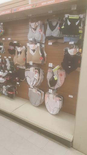 Discount Store «Big Lots», reviews and photos, 15 E 6th St, Bellevue, KY 41073, USA