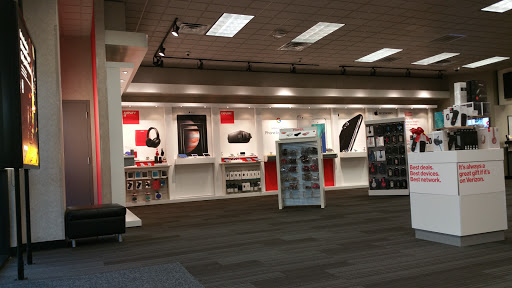 Cell Phone Store «Verizon», reviews and photos, 1170 US-190, Covington, LA 70433, USA