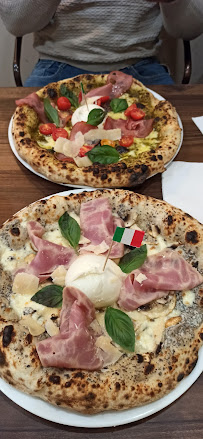 Prosciutto crudo du Restaurant italien Restaurant MAMAZA - Spécialités Italiennes, Pizza Napolitaine à Aulnay-sous-Bois - n°15