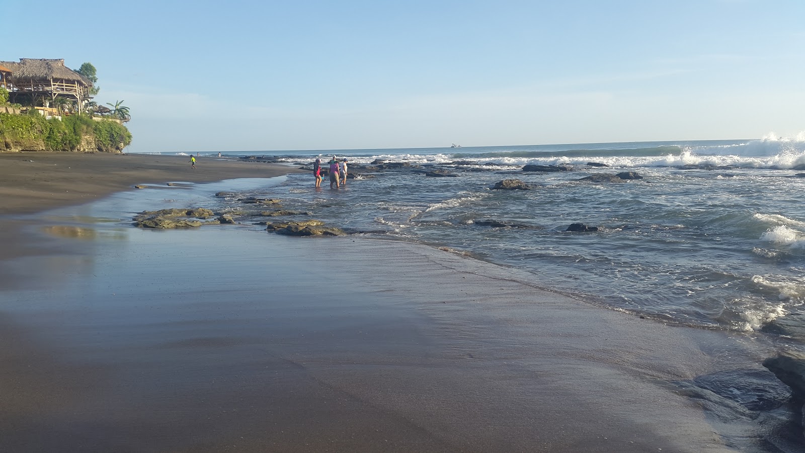 Photo de Miramar beach - endroit populaire parmi les connaisseurs de la détente