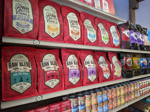 Pet Supply Store «Pet Foods Market & Supplies», reviews and photos, 1816 N Sepulveda Blvd, Manhattan Beach, CA 90266, USA