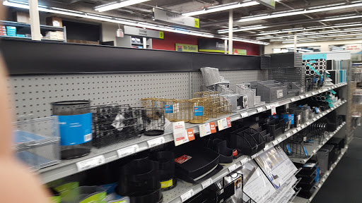 Office Supply Store «Staples», reviews and photos, 2120 SW 32nd Ave, Coral Gables, FL 33145, USA