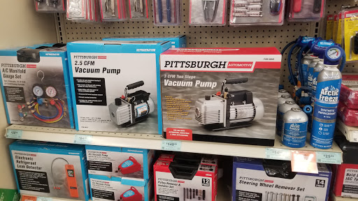 Hardware Store «Harbor Freight Tools», reviews and photos, 1291 N Hacienda Blvd, La Puente, CA 91744, USA