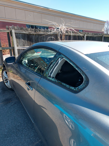 Used Car Dealer «D Motors», reviews and photos, 881 E Little Creek Rd, Norfolk, VA 23518, USA