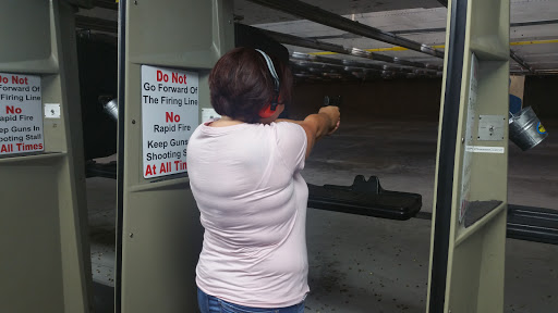 Gun Shop «The Gun Shop Inc. & Gun Range», reviews and photos, 1310 FL-44, Leesburg, FL 34748, USA