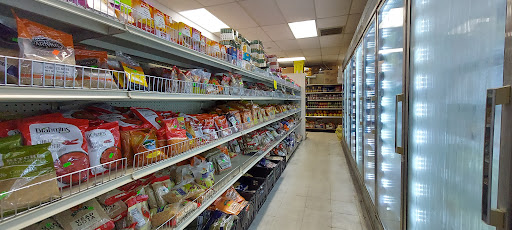 Grocery Store «Tampa Grocery», reviews and photos, 819 E Brandon Blvd, Brandon, FL 33511, USA