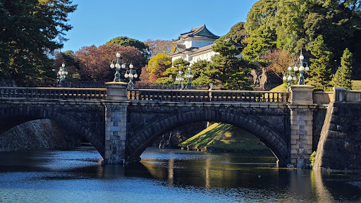 弾力がある城 東京