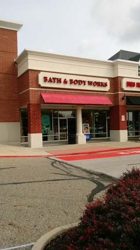 Bath & Body Works, 6025 Kruse Dr, Solon, OH 44139, USA, 