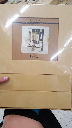 Craft Store «Michaels», reviews and photos, 3115 Alderwood Mall Blvd, Lynnwood, WA 98036, USA