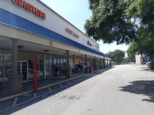 Discount Store «Big Lots», reviews and photos, 1520 3rd St SW, Winter Haven, FL 33880, USA
