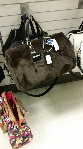 Department Store «Marshalls», reviews and photos, 901 W 136th St, Kansas City, MO 64145, USA