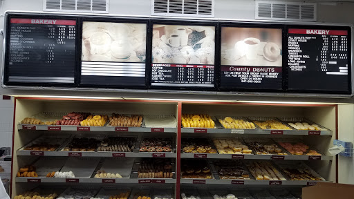 Donut Shop «County Donuts», reviews and photos, 1218 S Roselle Rd, Schaumburg, IL 60193, USA