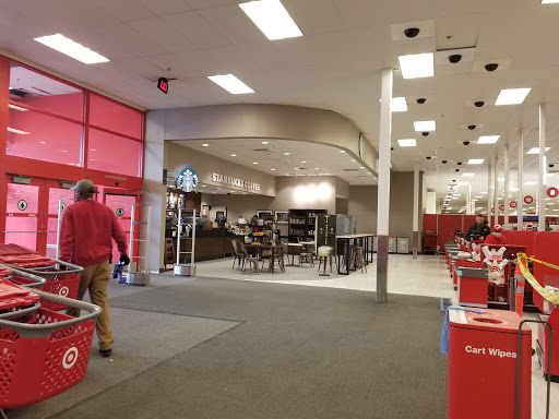 Department Store «Target», reviews and photos, 50 Spring Valley Market Pl, Spring Valley, NY 10977, USA