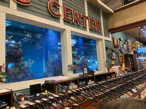 Sporting Goods Store «Bass Pro Shops», reviews and photos, 6425 Daniel Burnham Dr, Portage, IN 46368, USA