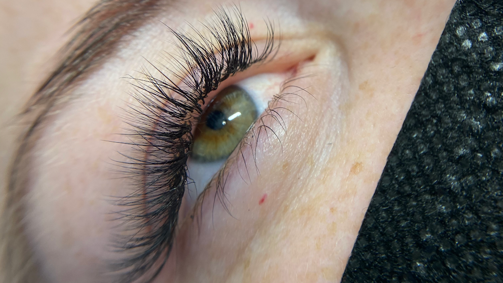 Lash Proper 80906