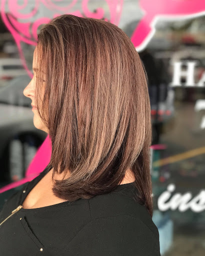 Beauty Salon «Pink Hair Salon», reviews and photos, 1467 S Belcher Rd, Clearwater, FL 33764, USA
