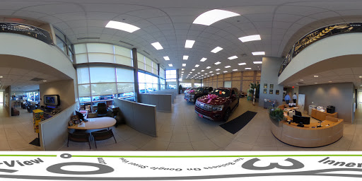 Car Dealer «Metropolitan Ford of Eden Prairie», reviews and photos, 12477 Plaza Dr, Eden Prairie, MN 55344, USA
