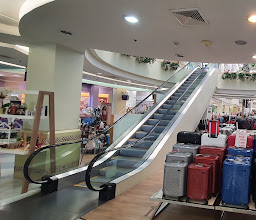 Outlet Mall Pattaya photo