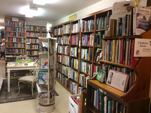 Thrift Store «South Lake Animal League Thrift Shop», reviews and photos, 770 W Montrose St, Clermont, FL 34711, USA