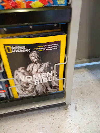 Grocery Store «Stop & Shop», reviews and photos, 575 Greenwich Ave, Warwick, RI 02886, USA