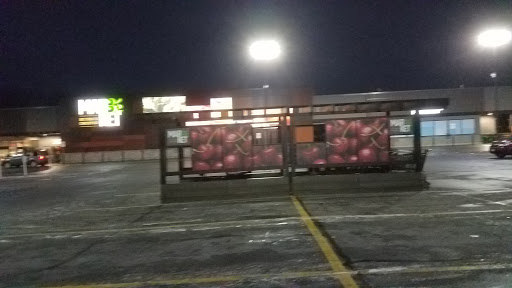 Supermarket «Market 32», reviews and photos, 3045 NY-50, Saratoga Springs, NY 12866, USA