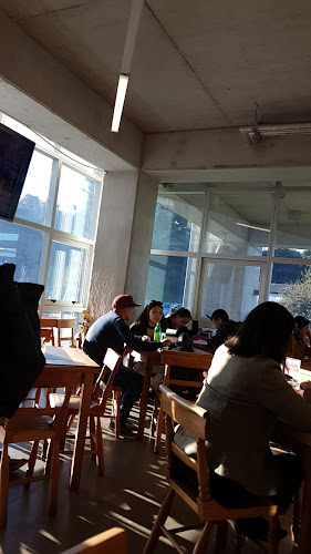 Opiniones de Cafeteria EZZATI en Concepción - Cafetería