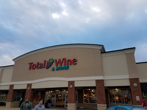 Wine Store «Total Wine & More», reviews and photos, 1744 Laskin Rd, Virginia Beach, VA 23454, USA