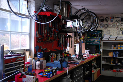 Bicycle Rental Service «The Bicycle Cellar», reviews and photos, 532 Hopmeadow St, Simsbury, CT 06070, USA