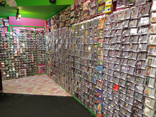 Video Game Store «Pink Gorilla University District», reviews and photos, 4341 University Way NE, Seattle, WA 98105, USA
